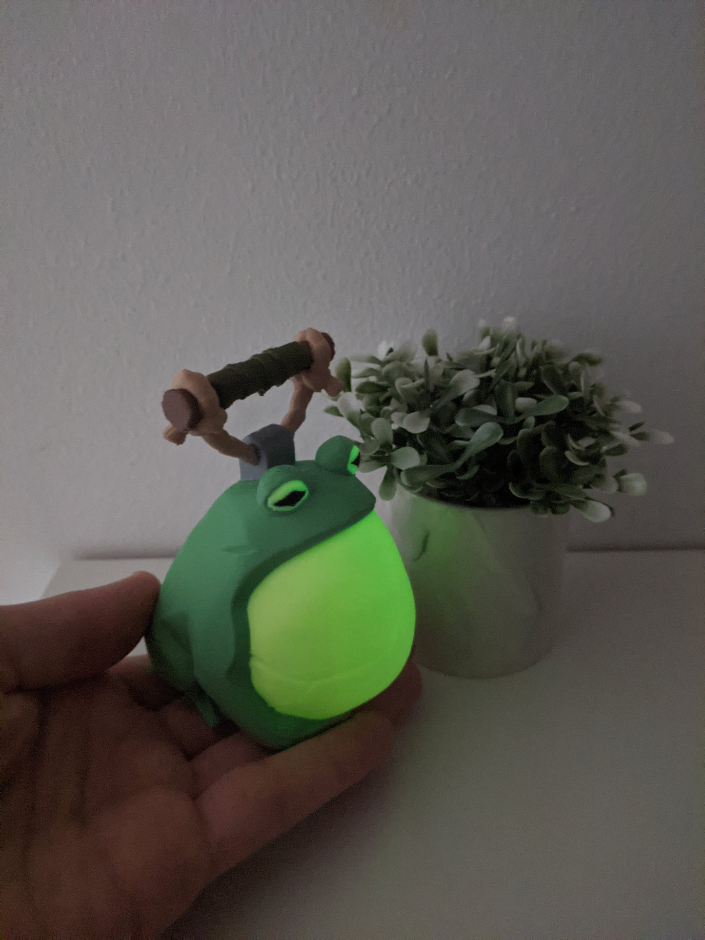Sea of Thieves Figurines - Frog lantern, Barrel, Tankard and Skull