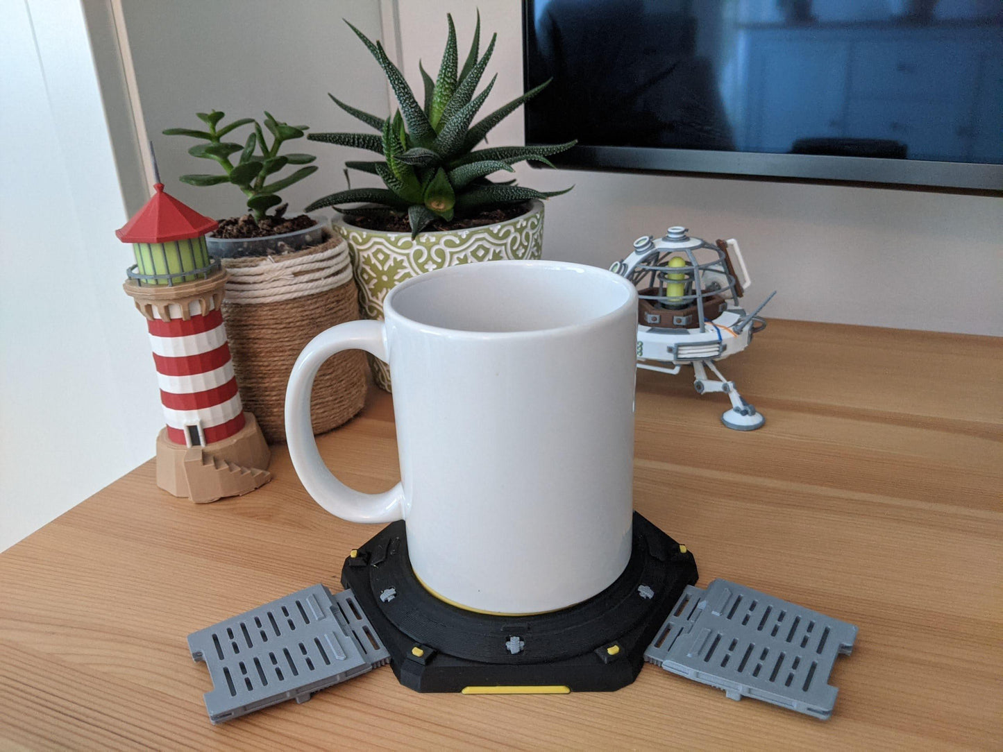 Helldivers hellpod cup holder
