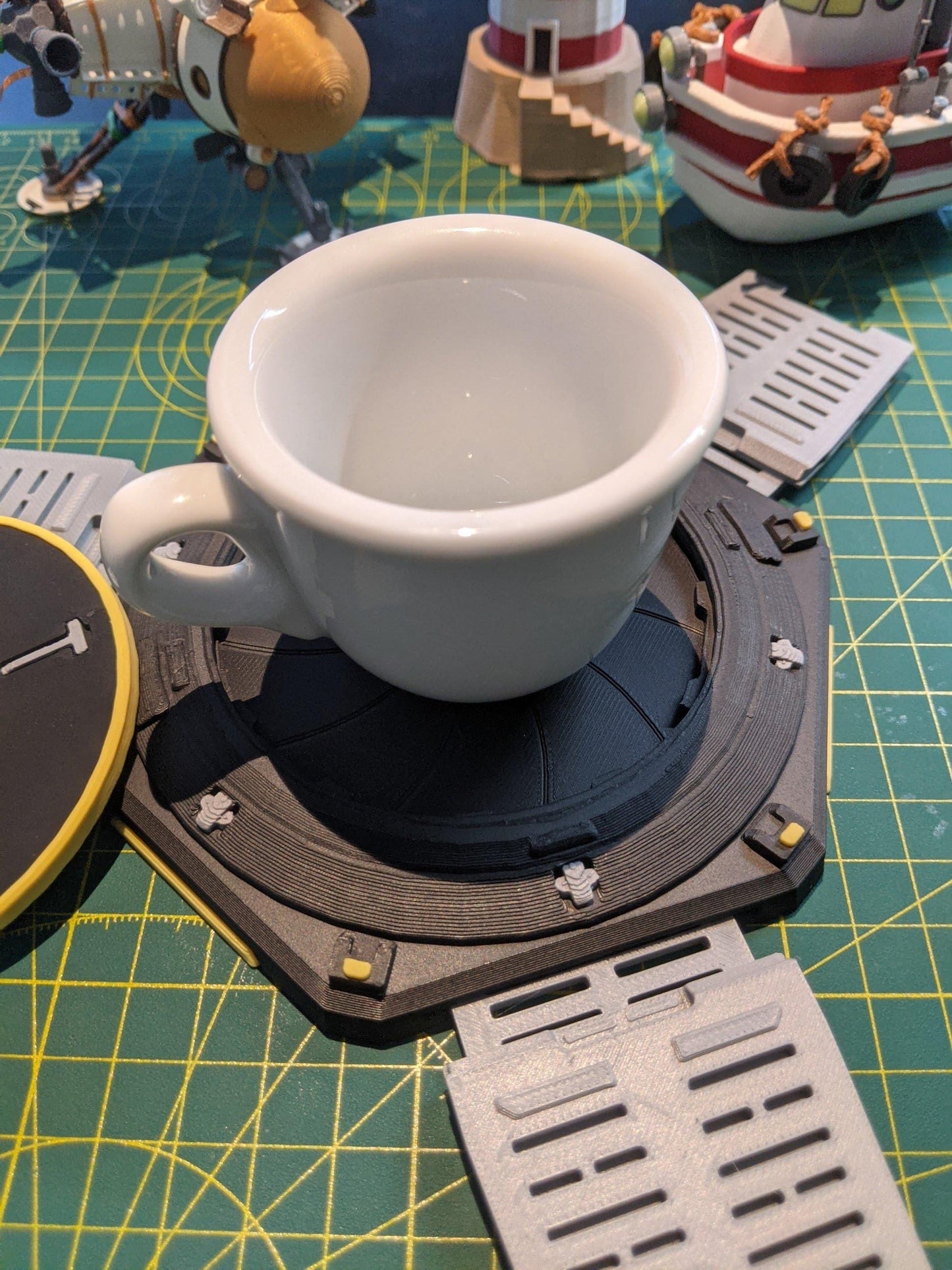 Helldivers hellpod cup holder