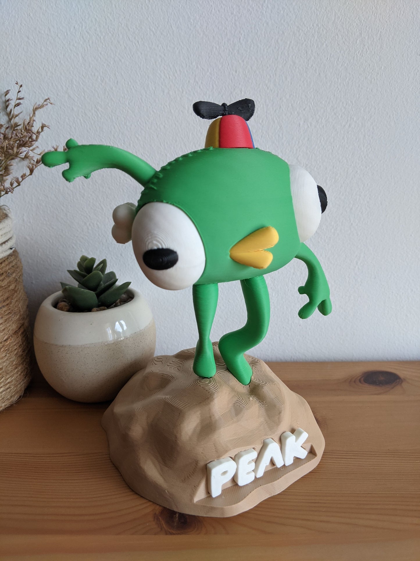 Bing Bong Plush Miniature – Inspired by Peak Video Game | Desk Decor | Gamer Gift | Game Collectible
