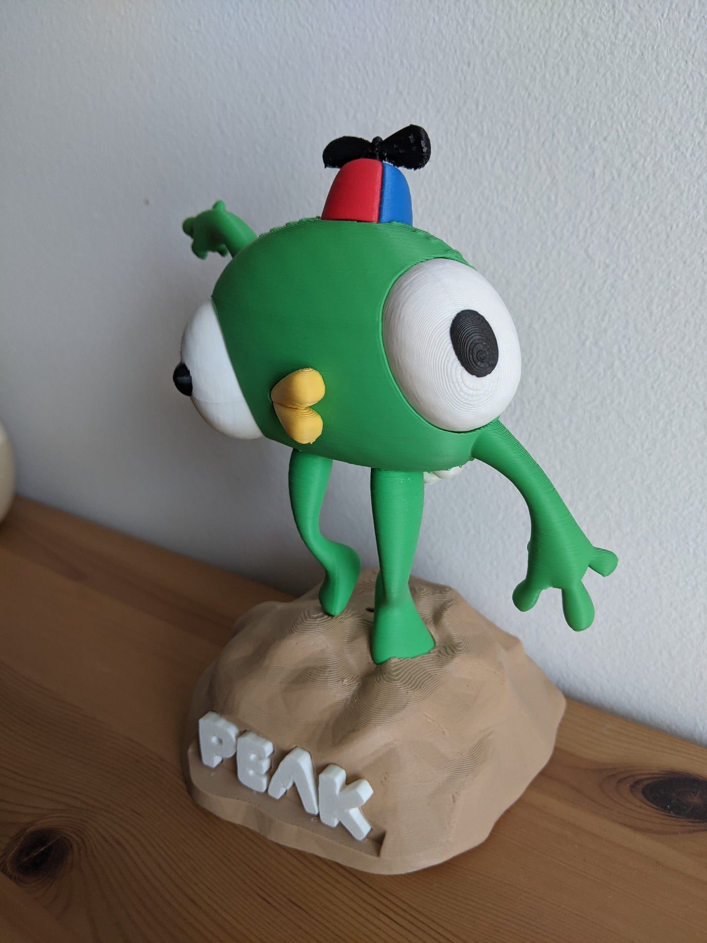 Bing Bong Plush Miniature – Inspired by Peak Video Game | Desk Decor | Gamer Gift | Game Collectible