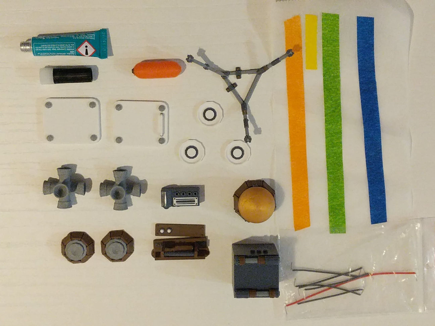 Outer wilds model ship miniature parts