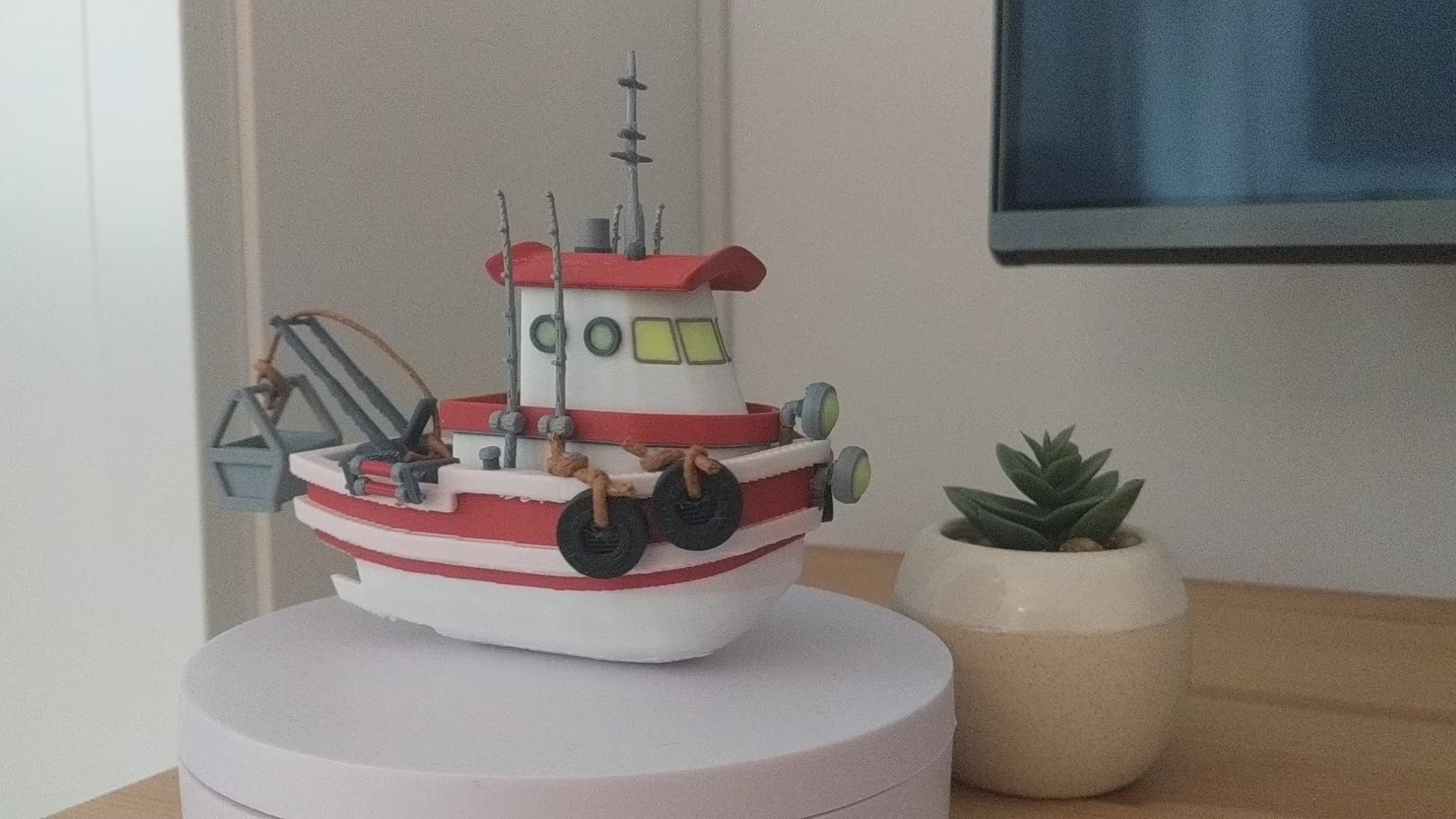 Dredge boat