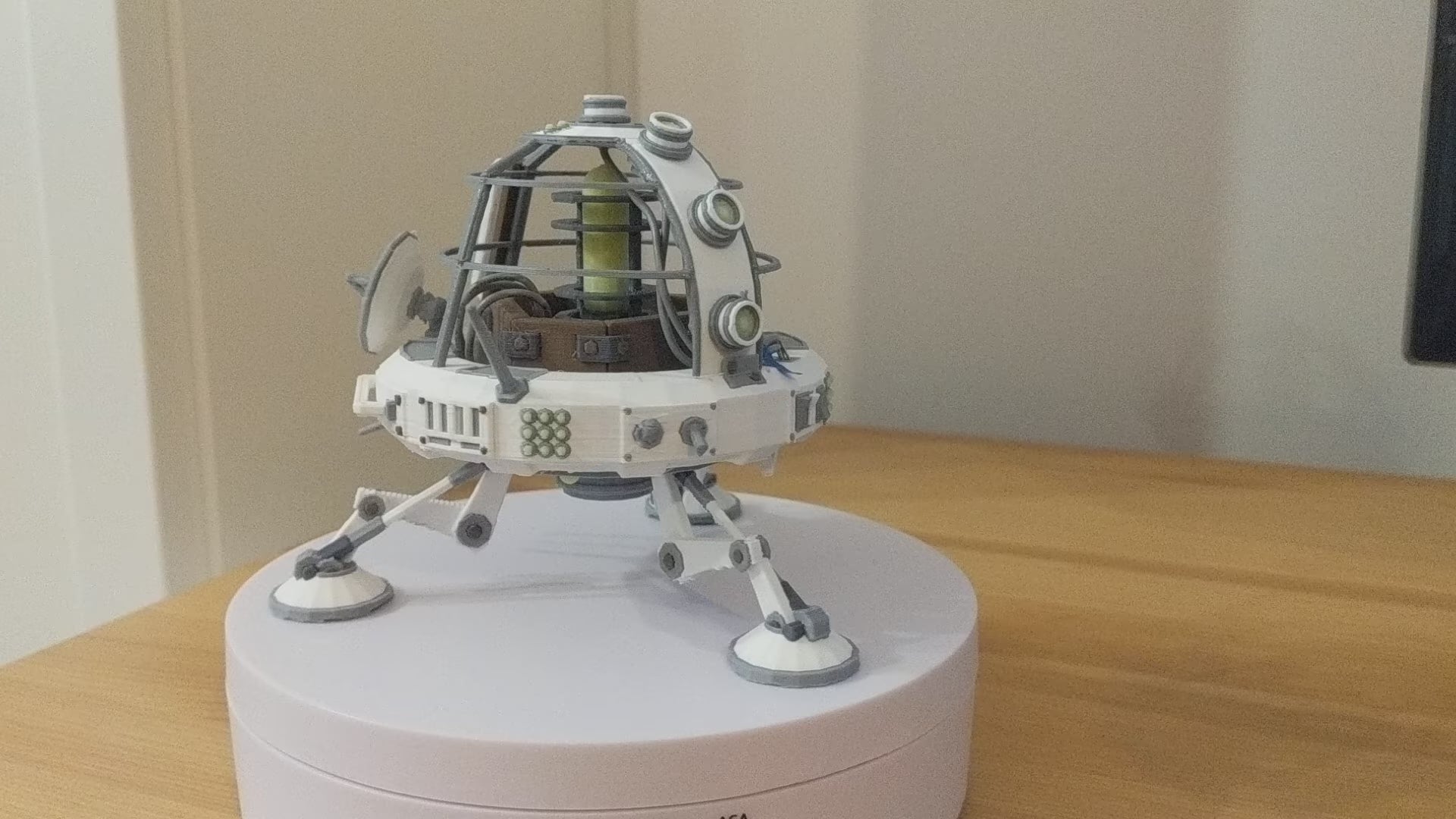 Outer wilds scout launcher miniature