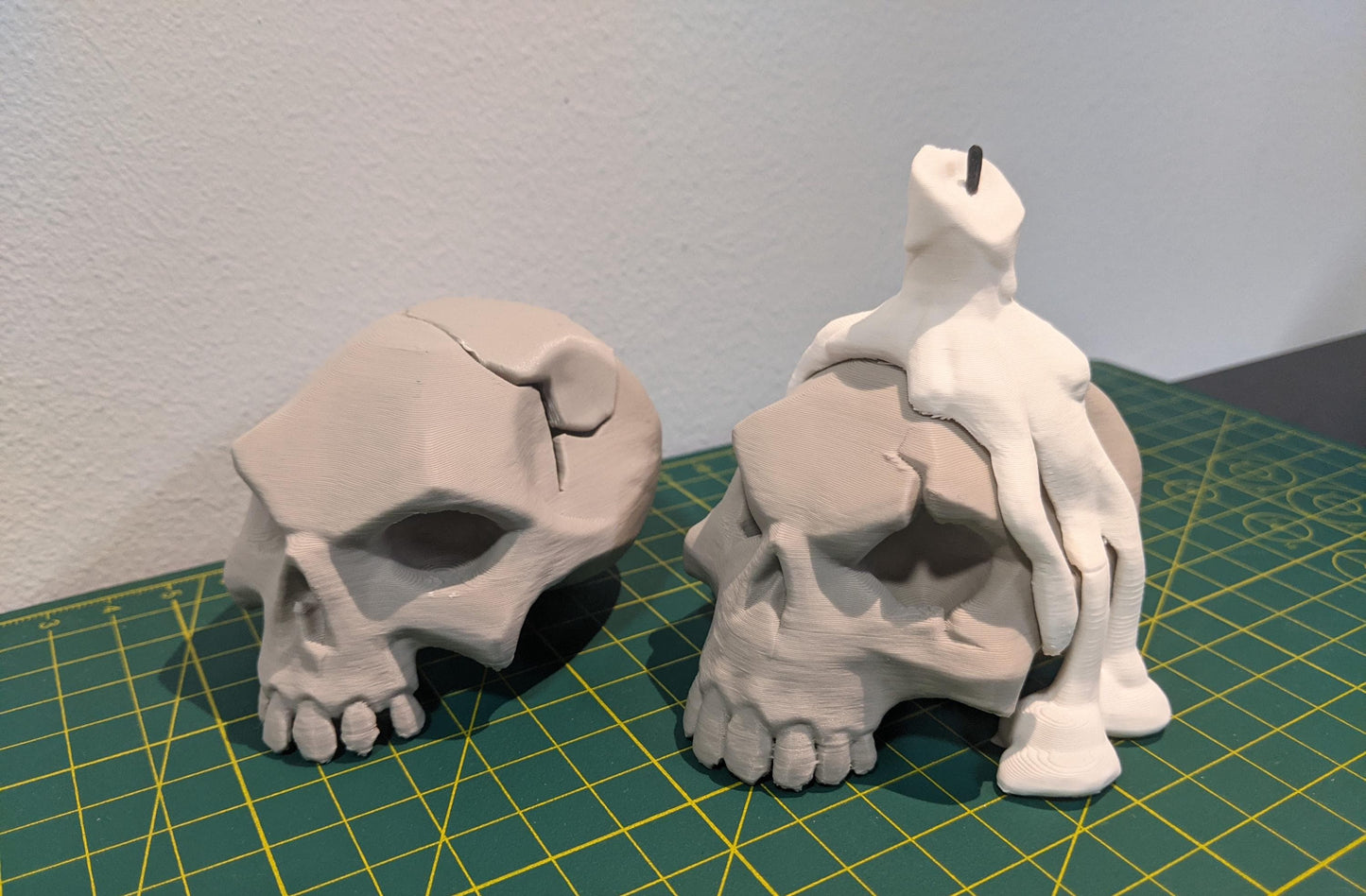Sea of Thieves Skull Figurines 